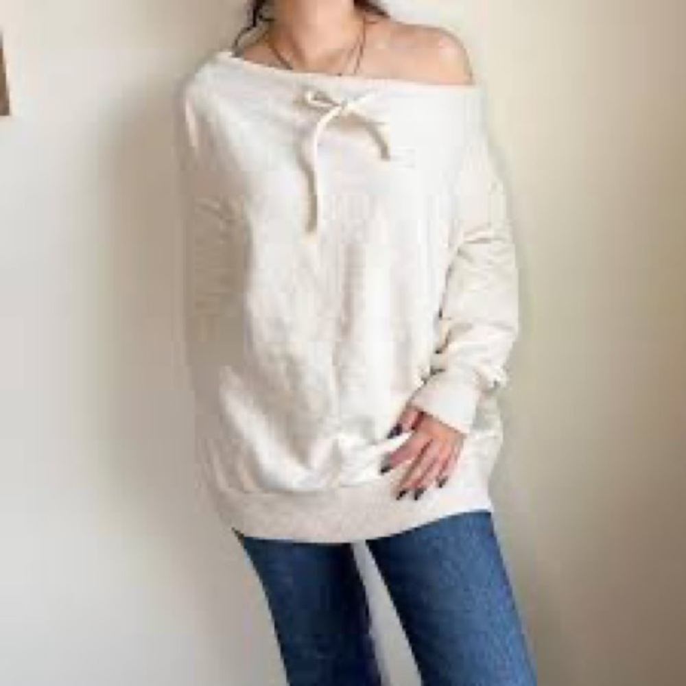 NWOT Aerie Off-Shoulder Cream Sweatshirt XS